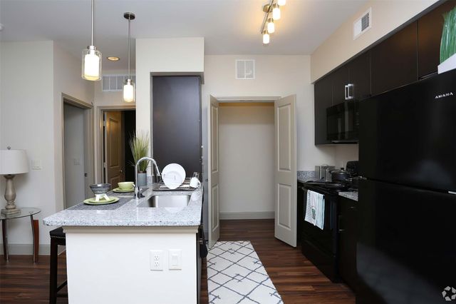 4604 Cypresswood Drive 1109, Spring, TX 77379