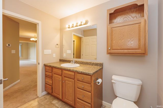 101 E Charter Drive, Muncie, IN 47303