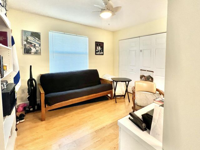 3289 NW 25th Way, Boca Raton, FL 33434