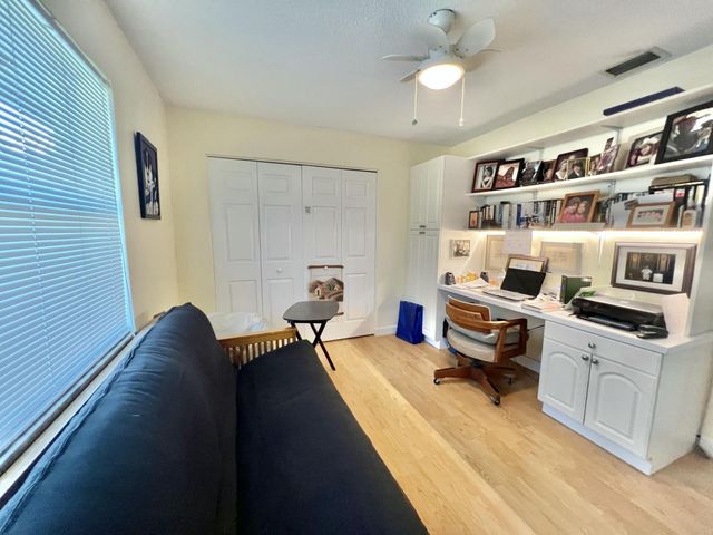 3289 NW 25th Way, Boca Raton, FL 33434