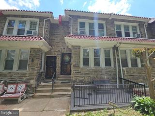 5736 WOODCREST AVENUE, Philadelphia, PA 19131