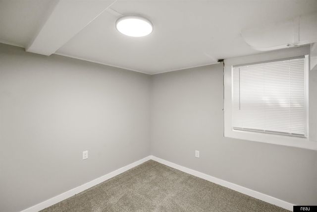 2881 Mary Street, Omaha, NE 68112