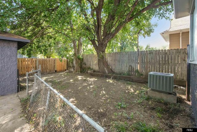 2881 Mary Street, Omaha, NE 68112