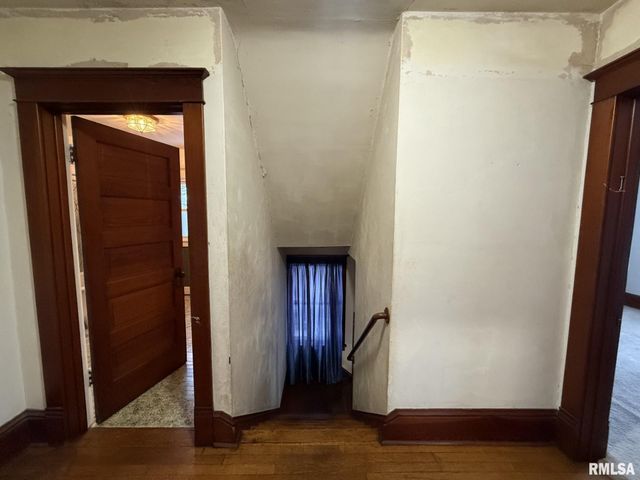 682 WILLARD Street, Galesburg, IL 61401