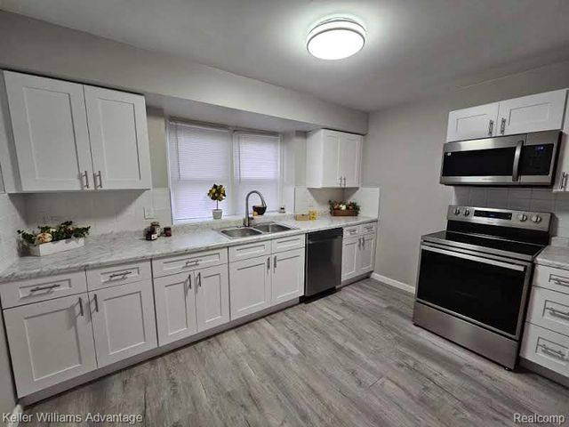27570 Avondale Street, Inkster, MI 48141
