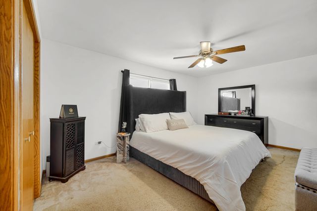 4406 W 127th Place, Alsip, IL 60803