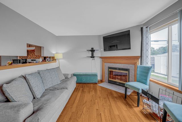 4406 W 127th Place, Alsip, IL 60803