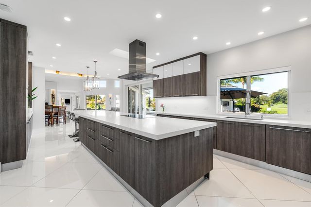 3521 Glenwood Court, Delray Beach, FL 33445