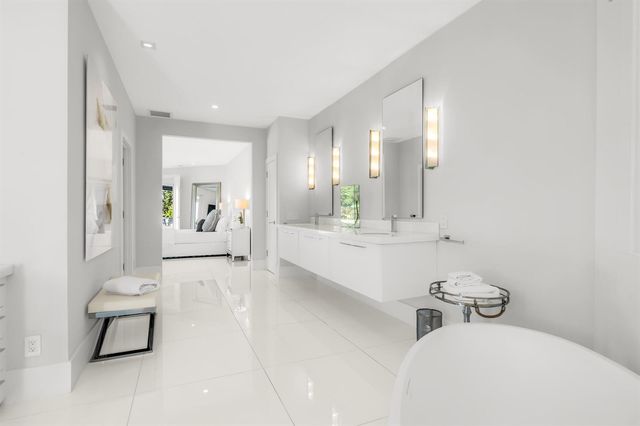 3521 Glenwood Court, Delray Beach, FL 33445