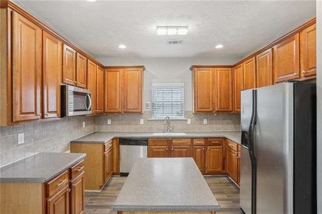 114 Highgrove Place, Mcdonough, GA 30253