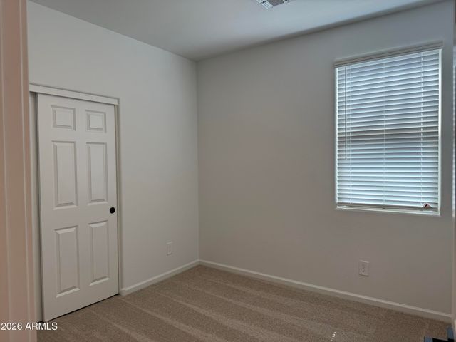 18252 W CREEDANCE Boulevard, Surprise, AZ 85387
