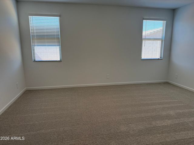 18252 W CREEDANCE Boulevard, Surprise, AZ 85387