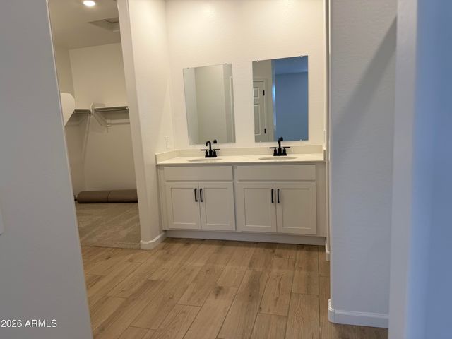 18252 W CREEDANCE Boulevard, Surprise, AZ 85387