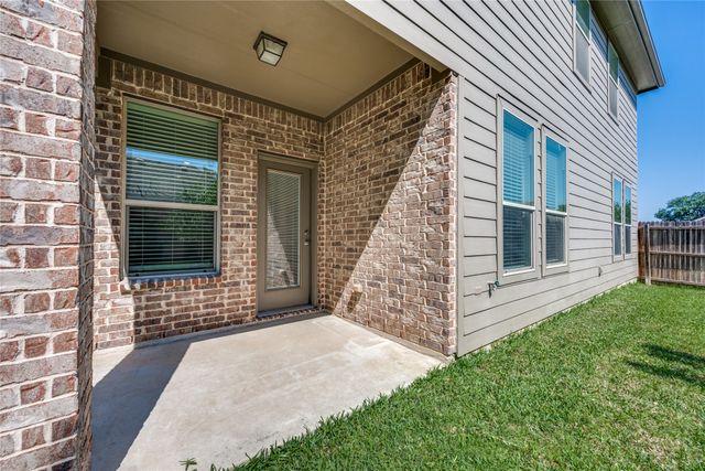 13216 Ragged Spur Court, Fort Worth, TX 76052