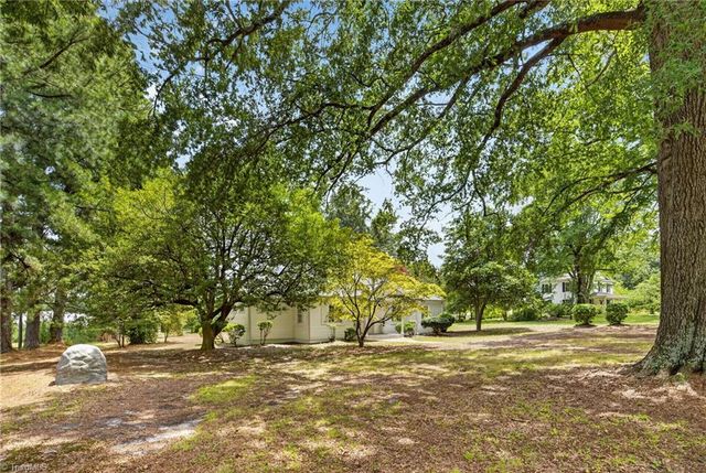 4918 Old Way Road, Browns Summit, NC 27214