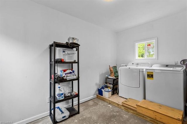 288 Frye Bridge Road, Clemmons, NC 27012
