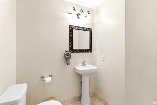 863 TAYLOR AVE, Ogden, UT 84404