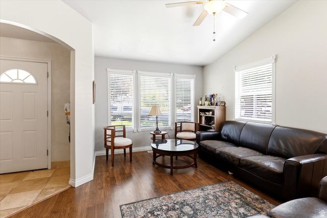 863 TAYLOR AVE, Ogden, UT 84404
