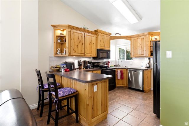 863 TAYLOR AVE, Ogden, UT 84404