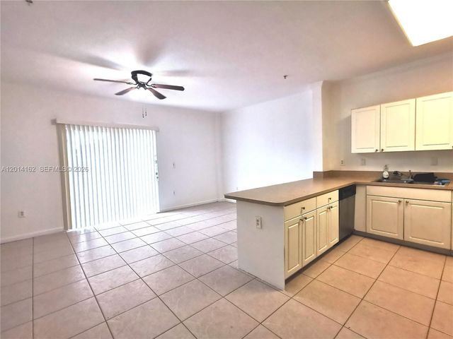 17350 NW 67th Ave 301, Hialeah, FL 33015