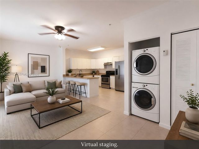 17350 NW 67th Ave 301, Hialeah, FL 33015
