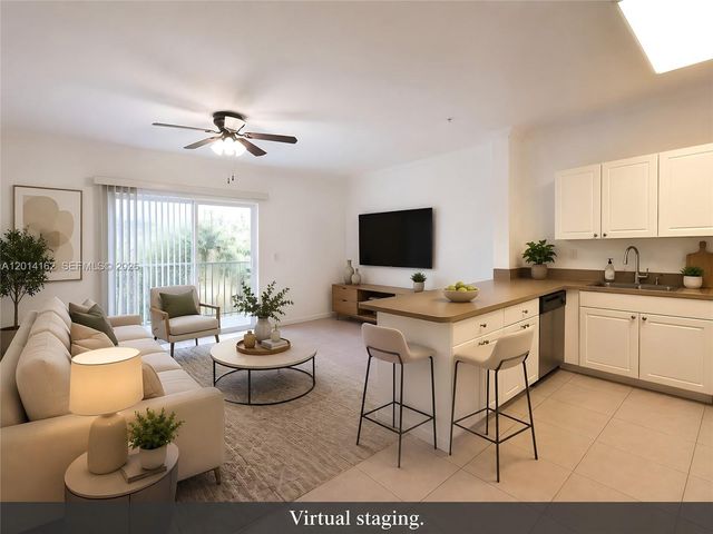 17350 NW 67th Ave 301, Hialeah, FL 33015