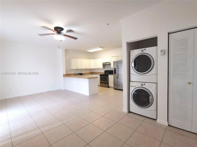 17350 NW 67th Ave 301, Hialeah, FL 33015