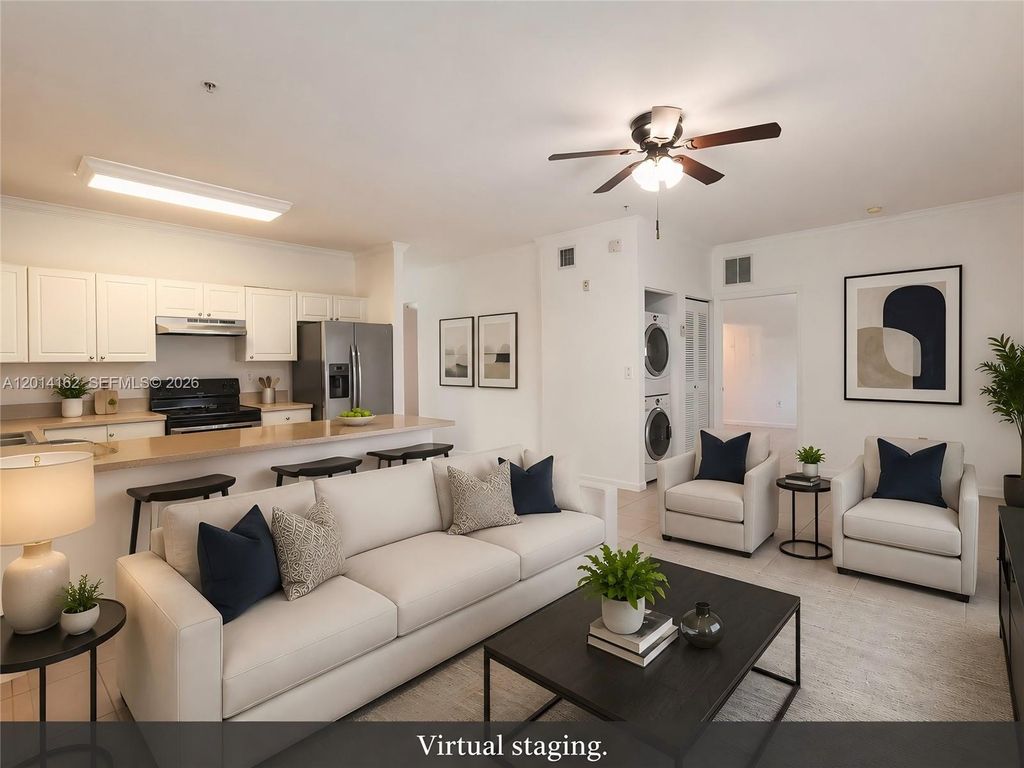 17350 NW 67th Ave 301, Hialeah, FL 33015