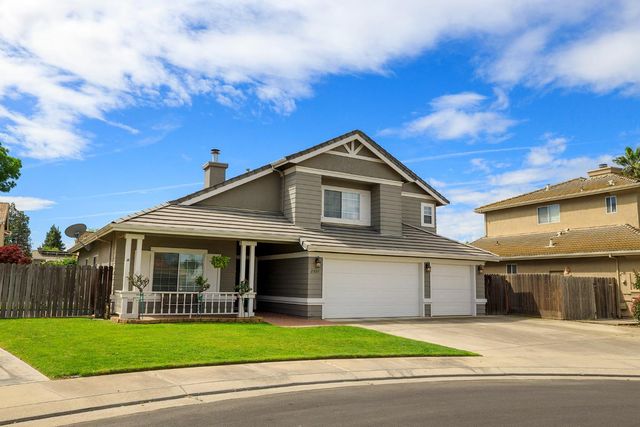 2505 Mission Ct, Escalon, CA 95320