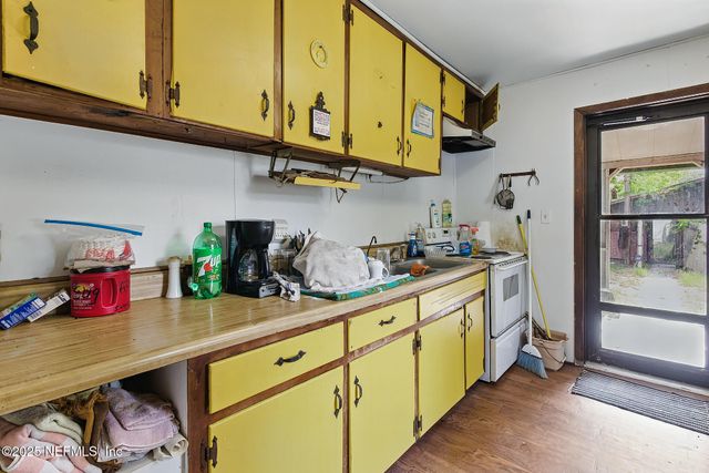 2598 MOSLEY Road, Orange Park, FL 32065