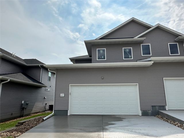 637 Catherine Drive, Tiffin, IA 52340