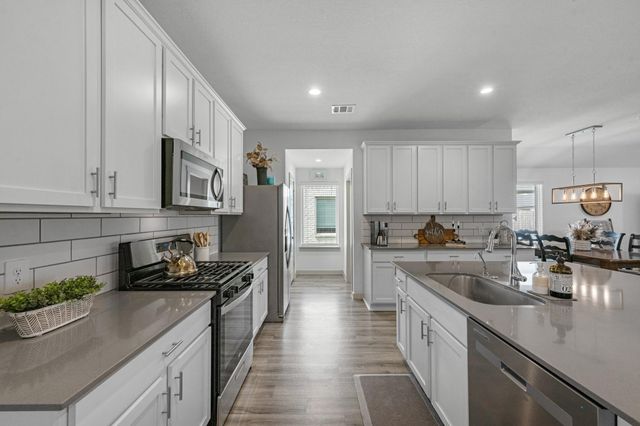 923 Kinder Sky Lane, Rosharon, TX 77583