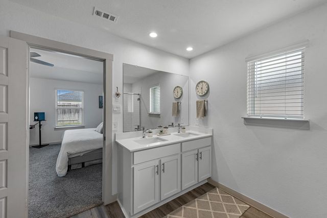 923 Kinder Sky Lane, Rosharon, TX 77583