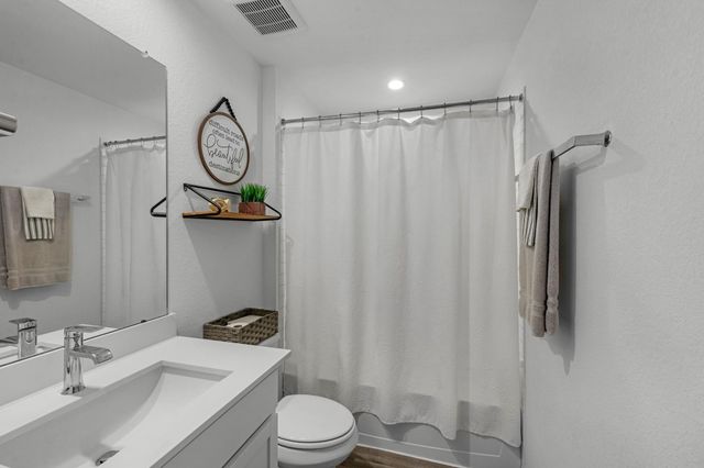 923 Kinder Sky Lane, Rosharon, TX 77583