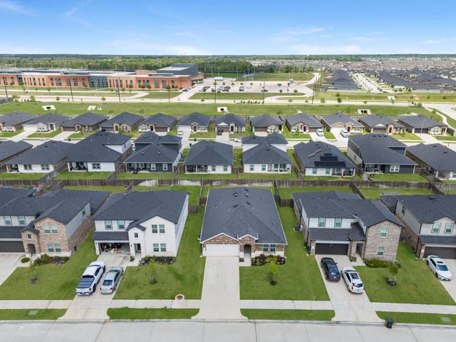 923 Kinder Sky Lane, Rosharon, TX 77583