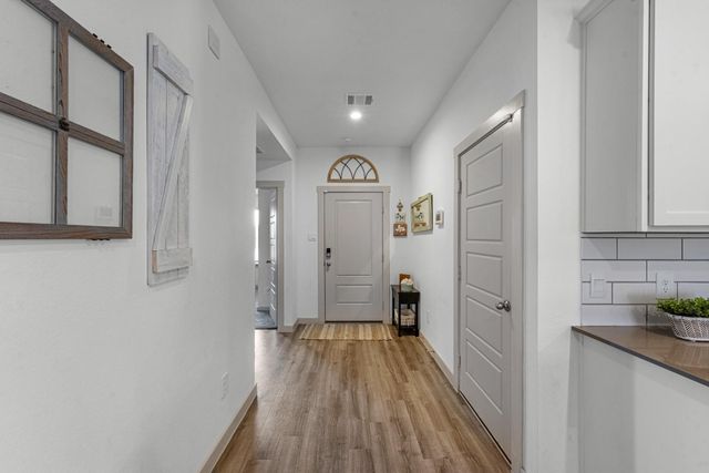 923 Kinder Sky Lane, Rosharon, TX 77583