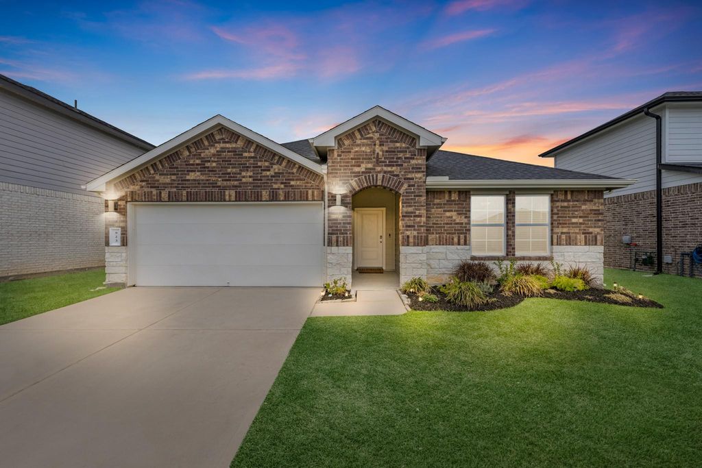 923 Kinder Sky Lane, Rosharon, TX 77583