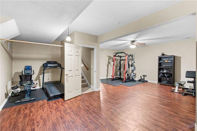 10727 N Tennessee Avenue, Kansas City, MO 64157