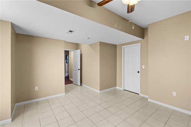 10727 N Tennessee Avenue, Kansas City, MO 64157