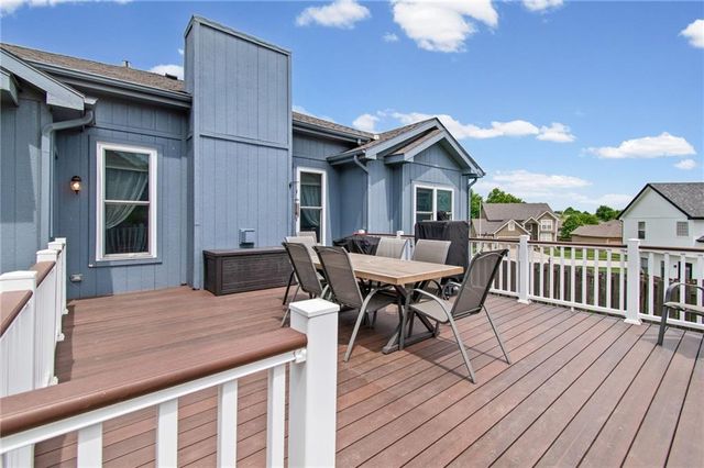 10727 N Tennessee Avenue, Kansas City, MO 64157