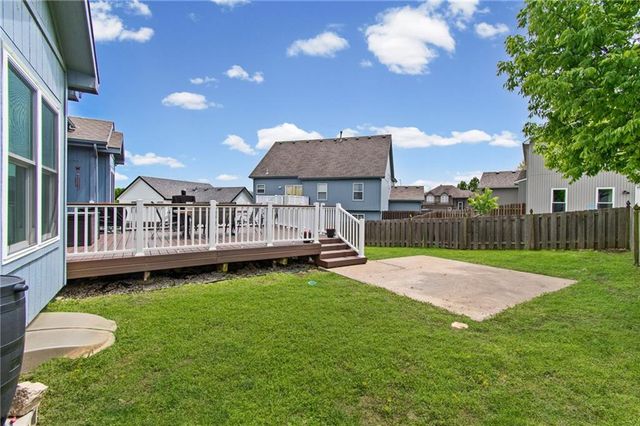 10727 N Tennessee Avenue, Kansas City, MO 64157