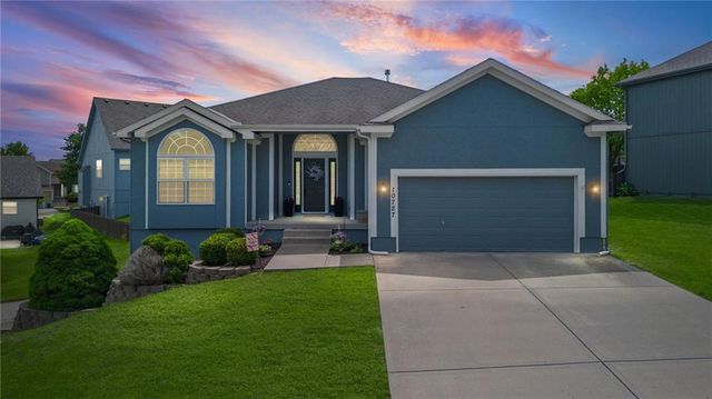 10727 N Tennessee Avenue, Kansas City, MO 64157
