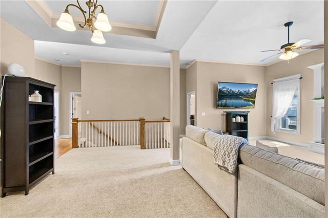 10727 N Tennessee Avenue, Kansas City, MO 64157