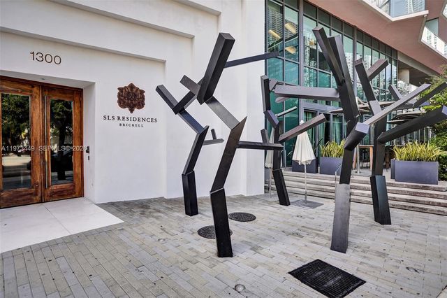 1300 S Miami Ave 3111, Miami, FL 33130