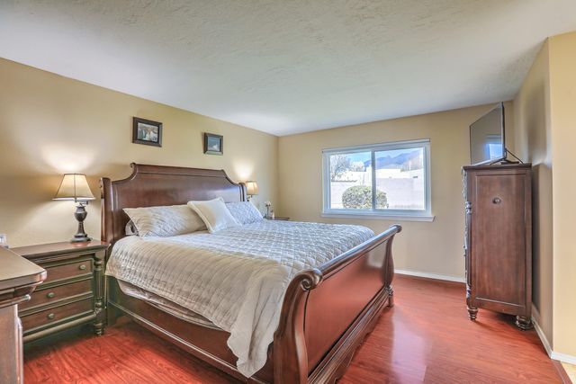 11109 Hagen Road NE, Albuquerque, NM 87111