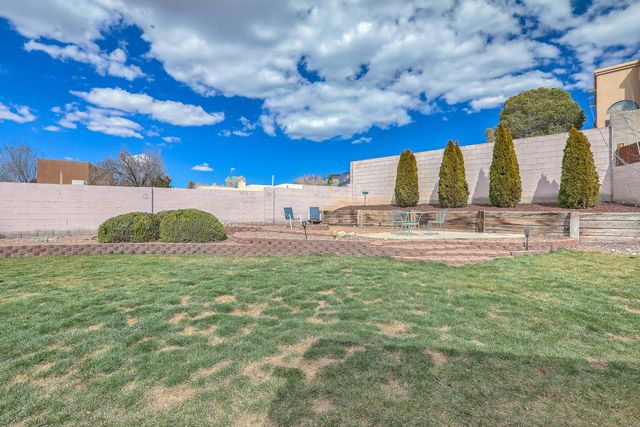 11109 Hagen Road NE, Albuquerque, NM 87111