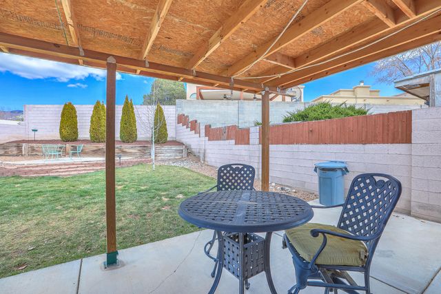 11109 Hagen Road NE, Albuquerque, NM 87111