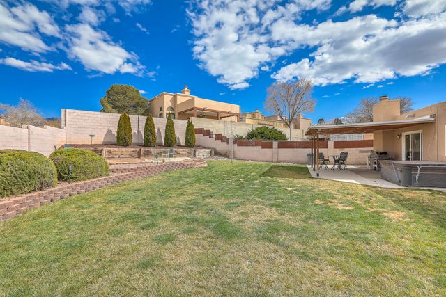 11109 Hagen Road NE, Albuquerque, NM 87111