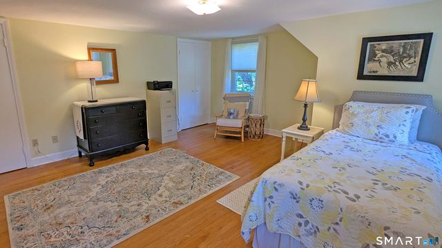 65 Prout Hill Road, Middletown, CT 06457