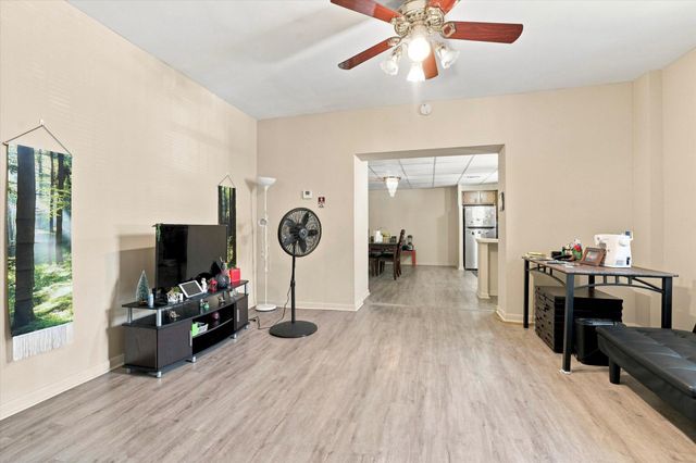838 N WOODSTOCK ST, Philadelphia, PA 19130